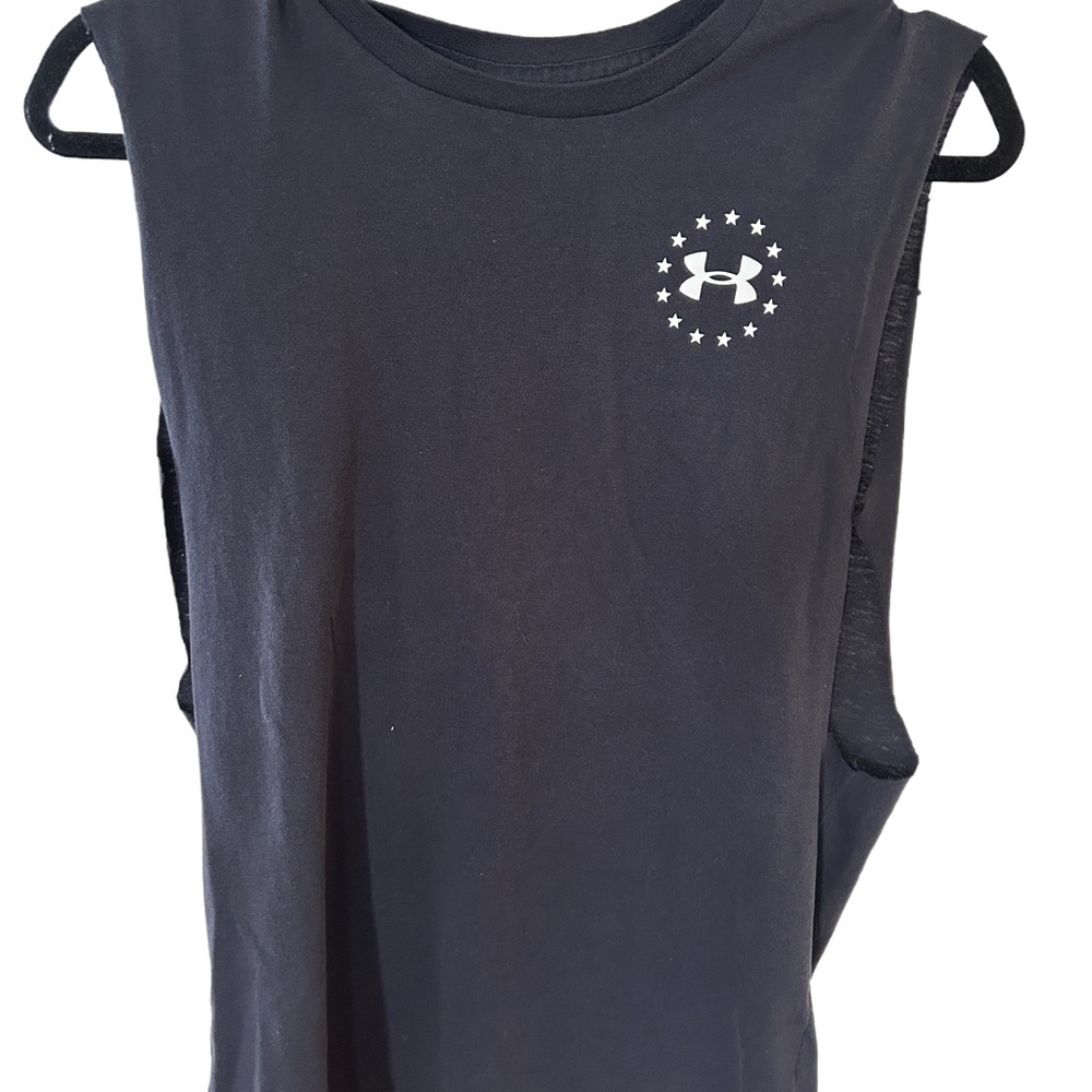 Under Armour Men’s Charcoal Muscle Tee